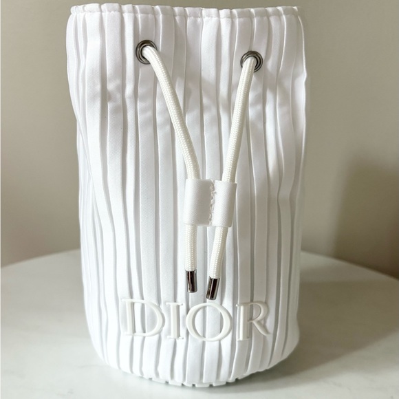 Dior Beauty White Drawstring Bag - Picture 2 of 4